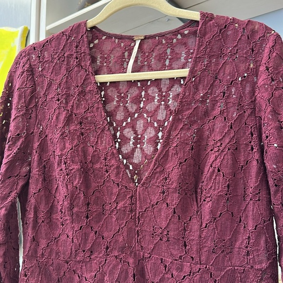 Free People Maroon Lace Long Sleeve Mini Dress Size 4 - Picture 7 of 8